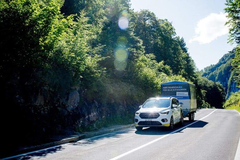 Tilhenger og sikkerhet på veien